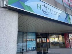 4 - 1425 DUNDAS STREET E  Mississauga, ON L4X 2W4