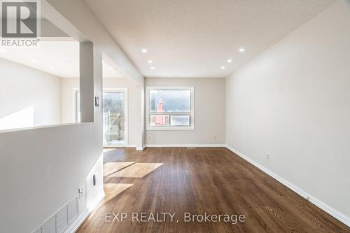 19 Chipstead Avenue, Brampton, ON - Indoor Photo Showing Other Room