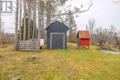 214 Limerock Road, Salt Springs, NS 