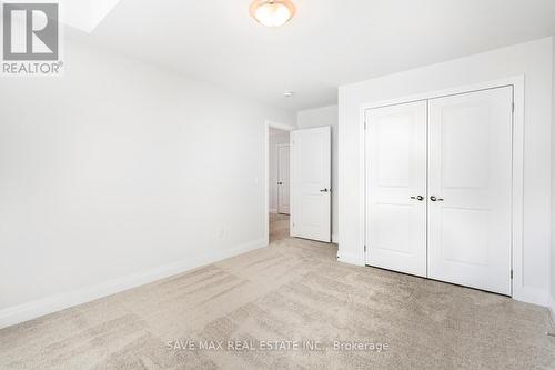 856 Knights Lane, Woodstock, ON - Indoor Photo Showing Other Room