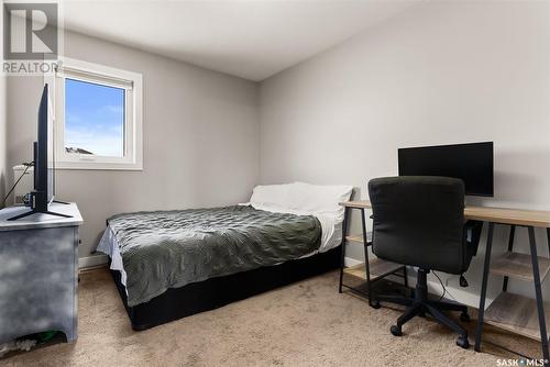 5324 Green Bluebell Road E, Regina, SK - Indoor Photo Showing Bedroom