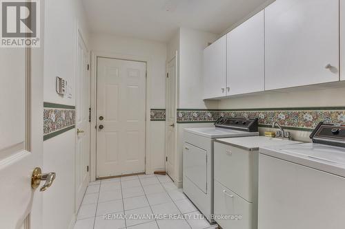 548 Rosecliffe Terrace, London, ON - Indoor Photo Showing Laundry Room