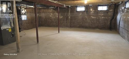 12 Heritage Way, Thorold, ON - Indoor Photo Showing Basement