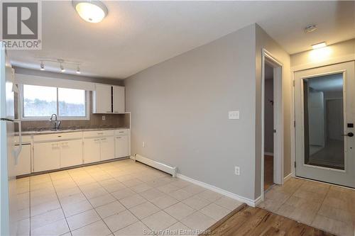 1663 Wendy, Val Caron, ON - Indoor Photo Showing Kitchen