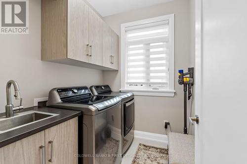 500 Shoreway Drive, Ottawa, ON - Indoor Photo Showing Laundry Room