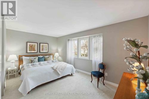 6084 Voyageur Drive, Ottawa, ON - Indoor Photo Showing Bedroom