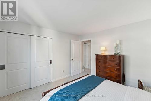 6084 Voyageur Drive, Ottawa, ON - Indoor Photo Showing Bedroom