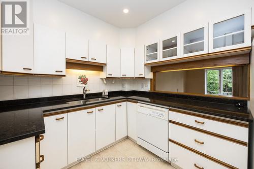 67 Kenilworth Street, Ottawa, ON - Indoor Photo Showing Kitchen With Double Sink