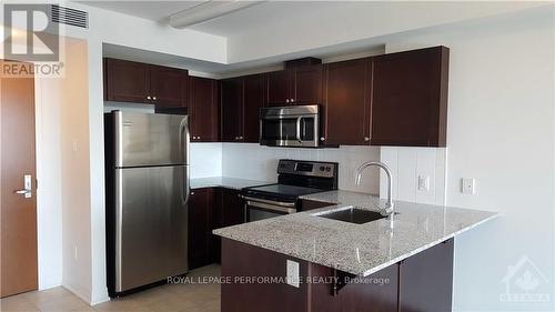 2405 - 195 Besserer Street, Ottawa, ON - Indoor Photo Showing Kitchen With Stainless Steel Kitchen With Upgraded Kitchen