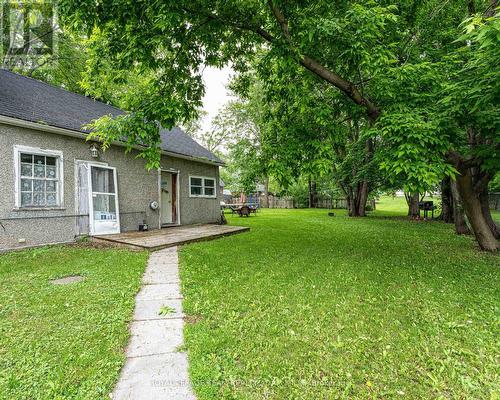 6613 Fourth Line Road, Ottawa, ON - Outdoor