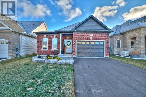 406 Hummel Crescent, Fort Erie (333 - Lakeshore), ON - Outdoor With Facade