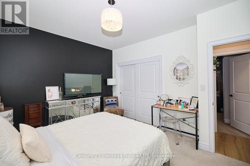 406 Hummel Crescent, Fort Erie (333 - Lakeshore), ON - Indoor Photo Showing Bedroom