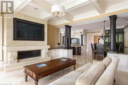 22 Bayview Drive, St. Catharines (438 - Port Dalhousie), ON - Indoor Photo Showing Living Room With Fireplace