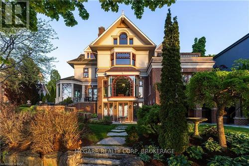 22 Bayview Drive, St. Catharines (438 - Port Dalhousie), ON - Outdoor With Facade