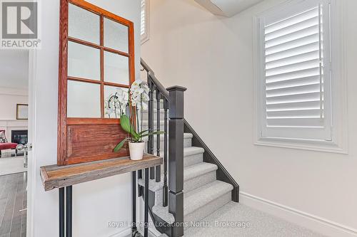 7 Robertson Street, Collingwood, ON - Indoor Photo Showing Other Room