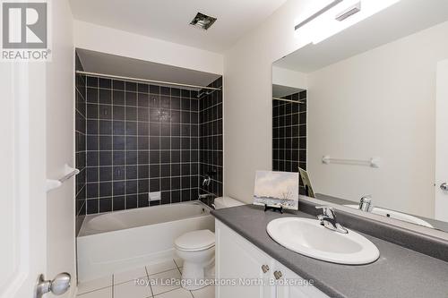 7 Robertson Street, Collingwood, ON - Indoor Photo Showing Bathroom