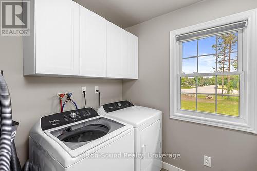 25 Pine Tree Drive, South Bruce Peninsula, ON - Indoor Photo Showing Laundry Room