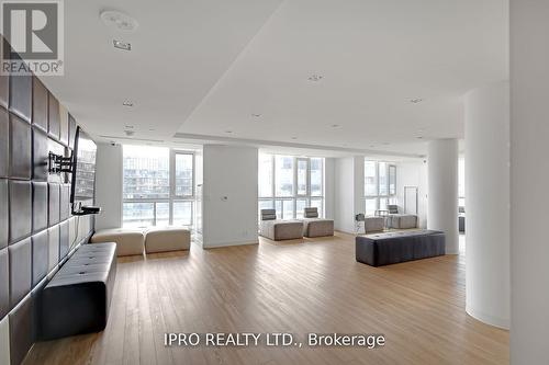 1015 - 120 Parliament Street, Toronto, ON - Indoor