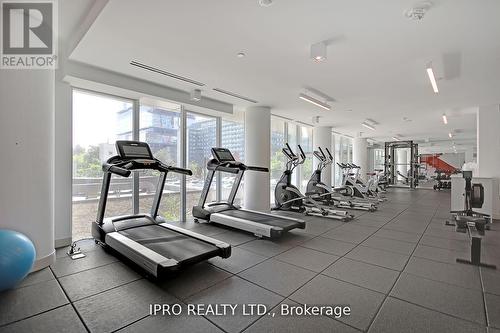 1015 - 120 Parliament Street, Toronto, ON - Indoor Photo Showing Gym Room