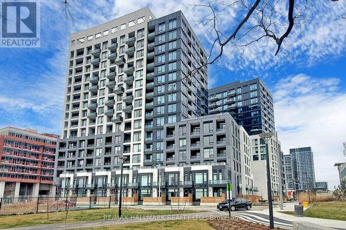 Th105 - 8868 Yonge Street, Richmond Hill, ON - Outdoor With Facade