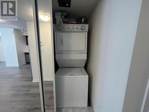 A17 - 26 Bruce Street, Vaughan, ON - Indoor Photo Showing Laundry Room