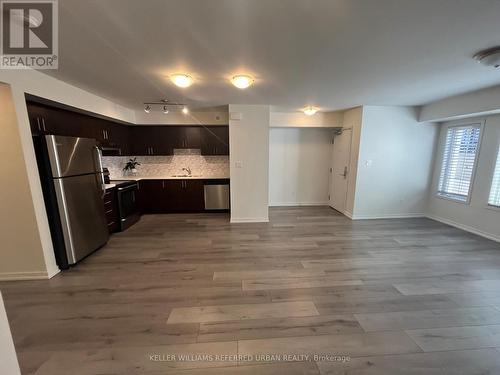 A17 - 26 Bruce Street, Vaughan, ON - Indoor Photo Showing Kitchen