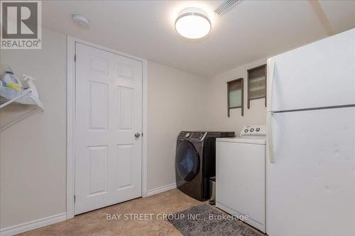 1147 Belle Aire Beach Road, Innisfil, ON - Indoor Photo Showing Laundry Room