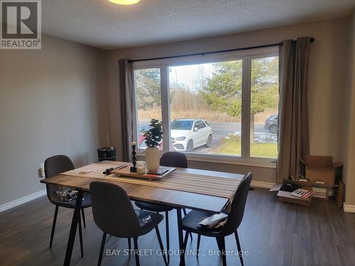 1147 Belle Aire Beach Road, Innisfil, ON - Indoor Photo Showing Dining Room