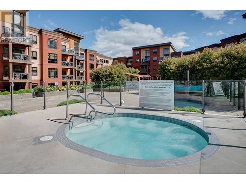 654 Cook Road Unit# 638, Kelowna, BC - Outdoor With In Ground Pool