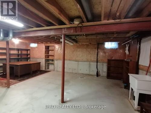 3271 Mead Crescent, Burlington, ON - Indoor Photo Showing Basement