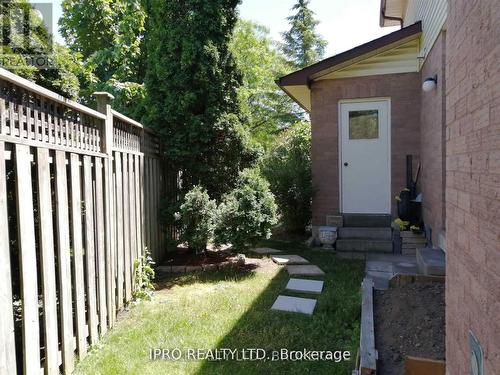 3271 Mead Crescent, Burlington, ON - Outdoor With Exterior