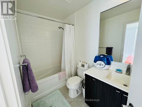 306 - 18 Rean Drive, Toronto, ON - Indoor Photo Showing Bathroom