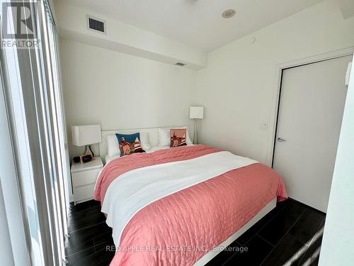 306 - 18 Rean Drive, Toronto, ON - Indoor Photo Showing Bedroom