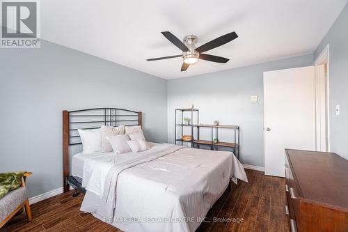 260 Kinmount Crescent, Oshawa, ON - Indoor Photo Showing Bedroom