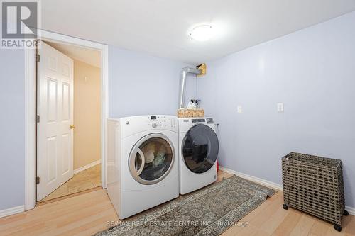 260 Kinmount Crescent, Oshawa, ON - Indoor Photo Showing Laundry Room