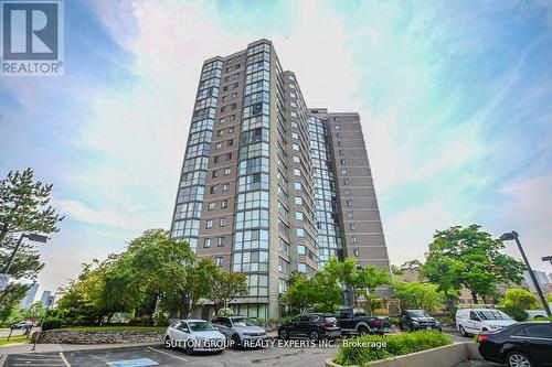 907 - 4235 Sherwoodtowne Boulevard, Mississauga, ON - Outdoor With Facade