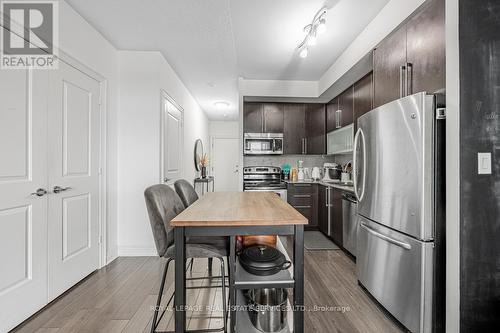 1804 - 16 Brookers Lane, Toronto, ON - Indoor Photo Showing Kitchen