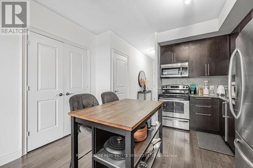 1804 - 16 Brookers Lane, Toronto, ON - Indoor Photo Showing Kitchen