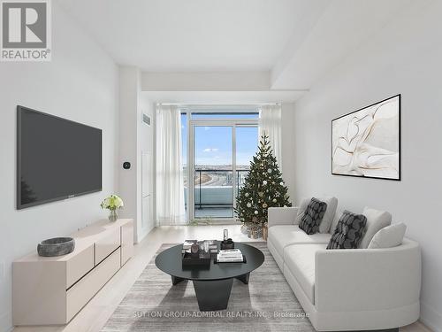 817 - 50 George Butchart Drive, Toronto, ON - Indoor Photo Showing Living Room