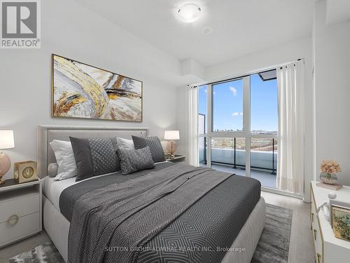 817 - 50 George Butchart Drive, Toronto, ON - Indoor Photo Showing Bedroom