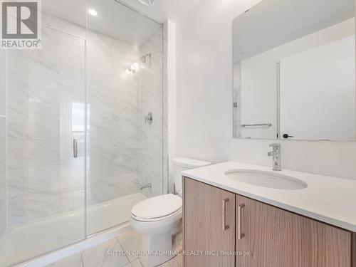 817 - 50 George Butchart Drive, Toronto, ON - Indoor Photo Showing Bathroom