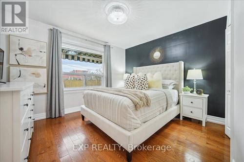 137 Kingsview Boulevard, Toronto, ON - Indoor Photo Showing Bedroom