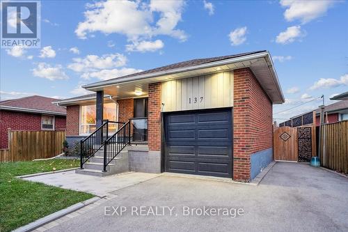 137 Kingsview Boulevard, Toronto, ON - Outdoor