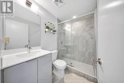 4910 - 30 Shore Breeze Drive, Toronto, ON - Indoor Photo Showing Bathroom