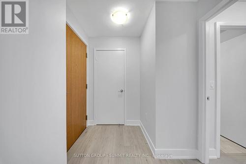 4910 - 30 Shore Breeze Drive, Toronto, ON - Indoor Photo Showing Other Room