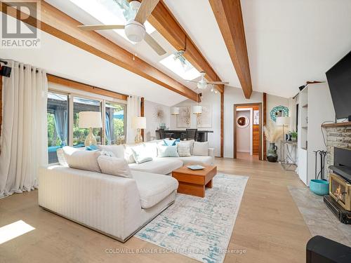 13716 22 Side Road, Halton Hills, ON - Indoor Photo Showing Living Room With Fireplace