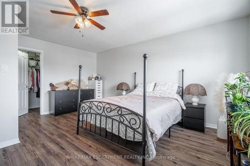 2 Tulip Drive, Tillsonburg, ON - Indoor Photo Showing Bedroom