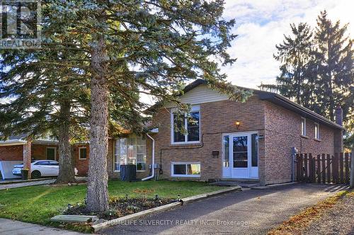 37 Autumn Road, Brantford, ON - Outdoor