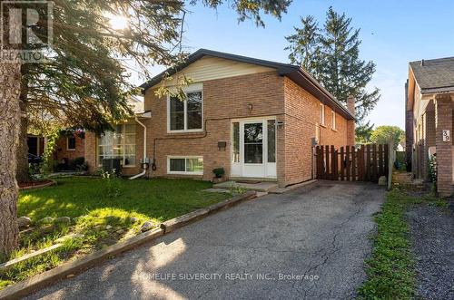 37 Autumn Road, Brantford, ON - Outdoor