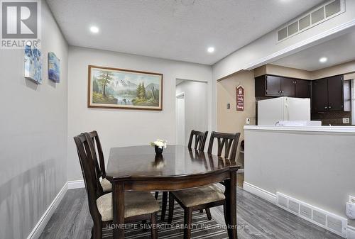 37 Autumn Road, Brantford, ON - Indoor Photo Showing Dining Room